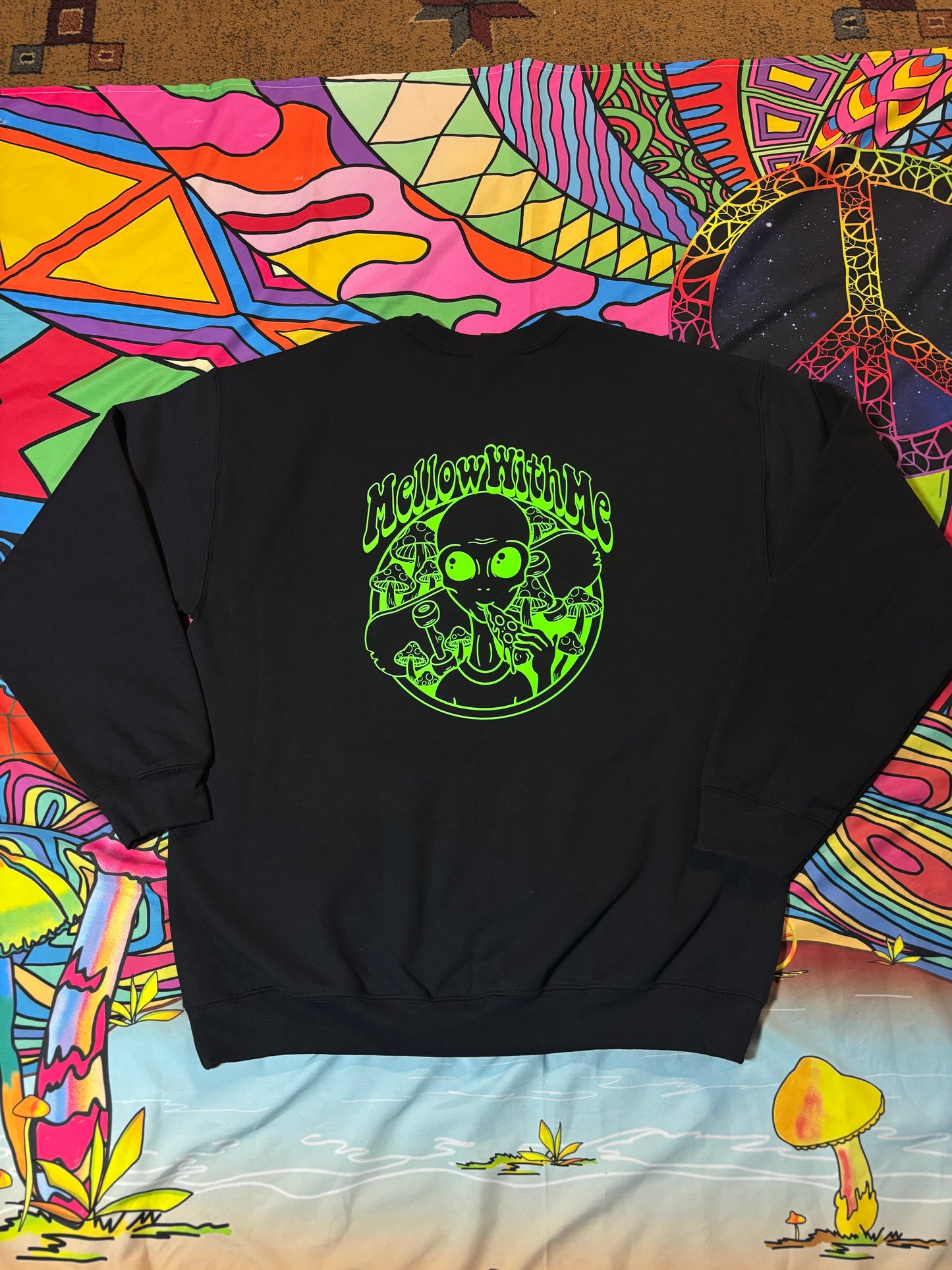 Crew Neck “MellowWithMe” Glow In the Dark