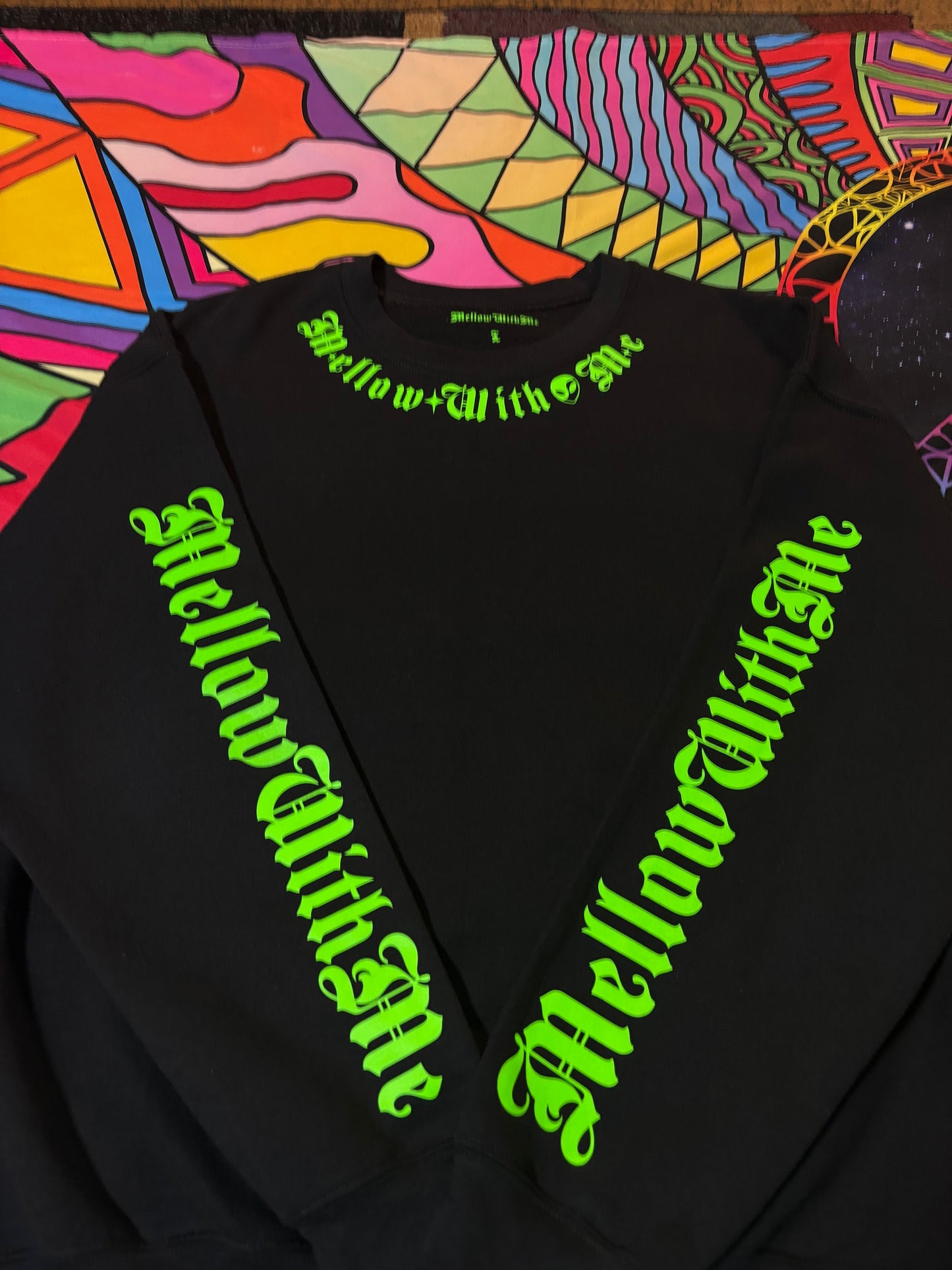 Chain Mellow Crew Neck Glow in the Dark